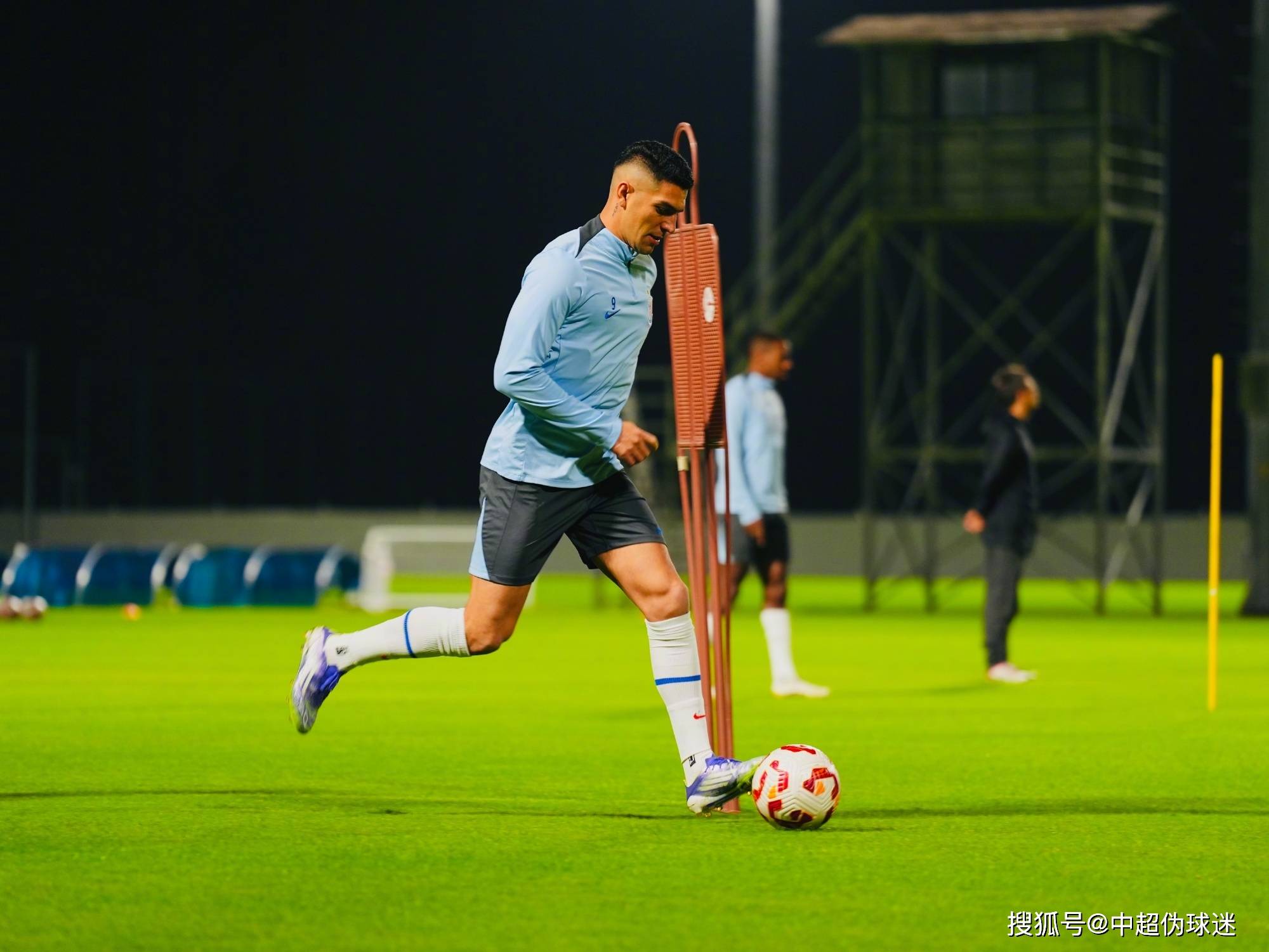 包含转折点！葡萄牙体育止住颓势；中超关键时刻攻防权衡；信心回归；阵容厚度经受考验的词条-开云体育首页