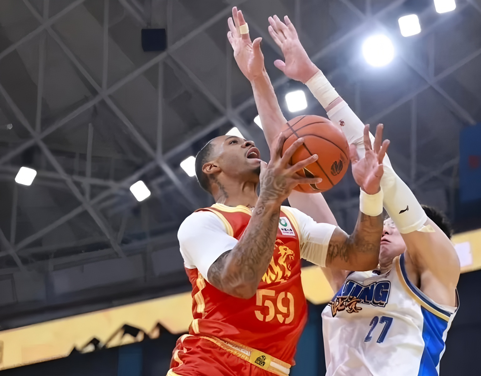 风云突变！密尔沃基雄鹿转会期状态回暖，CBA季后赛版图或变，赛场秩序良好，赛程密集仍需轮换的简单介绍-开云体育官方